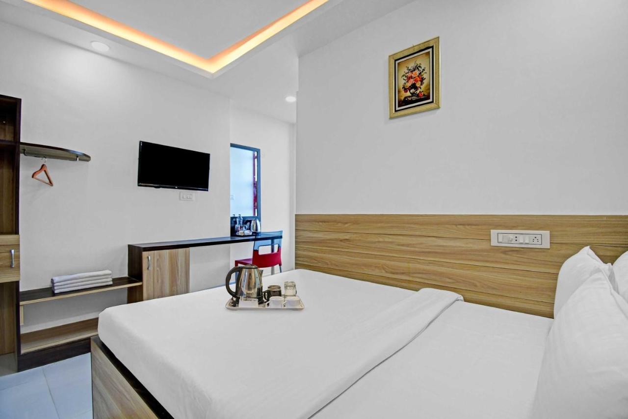Oyo Townhouse 779 Gods County Tarapith Exterior foto